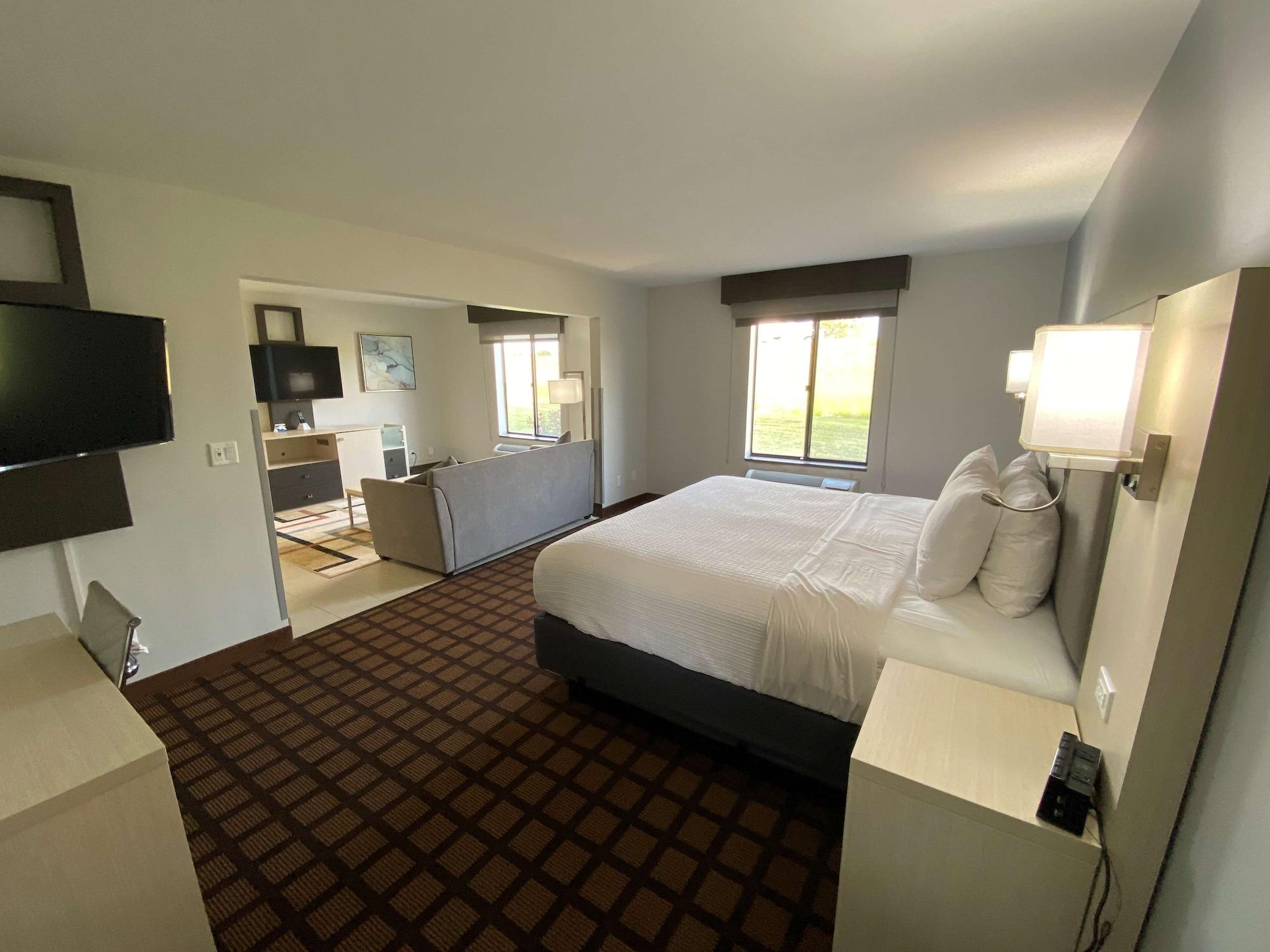 Western Hotel 3*